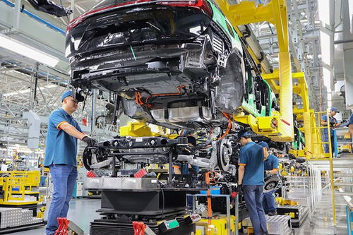 新能源汽車智慧工廠 驅動未來，技術引領生產革新